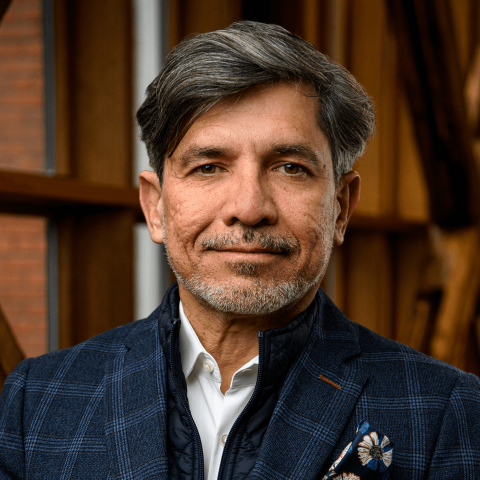 Victor Madrigal-Borloz Headshot